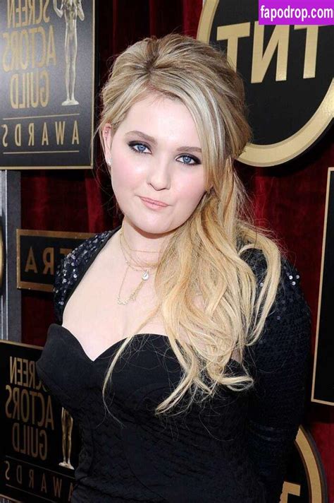 Abigail Breslin nude pictures, onlyfans leaks, playboy photos, sex ...